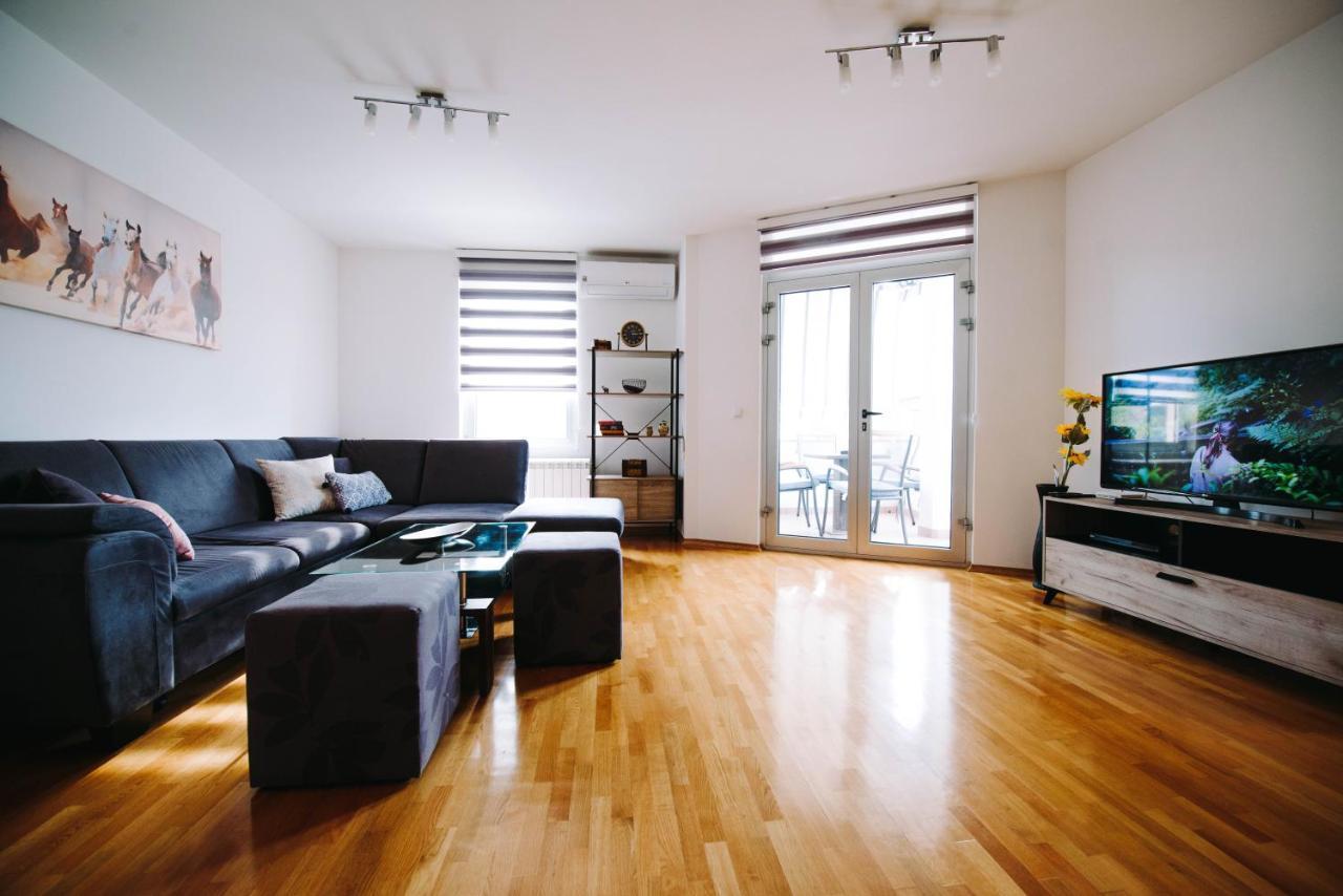 באניה לוקה Apartman Oaza מראה חיצוני תמונה