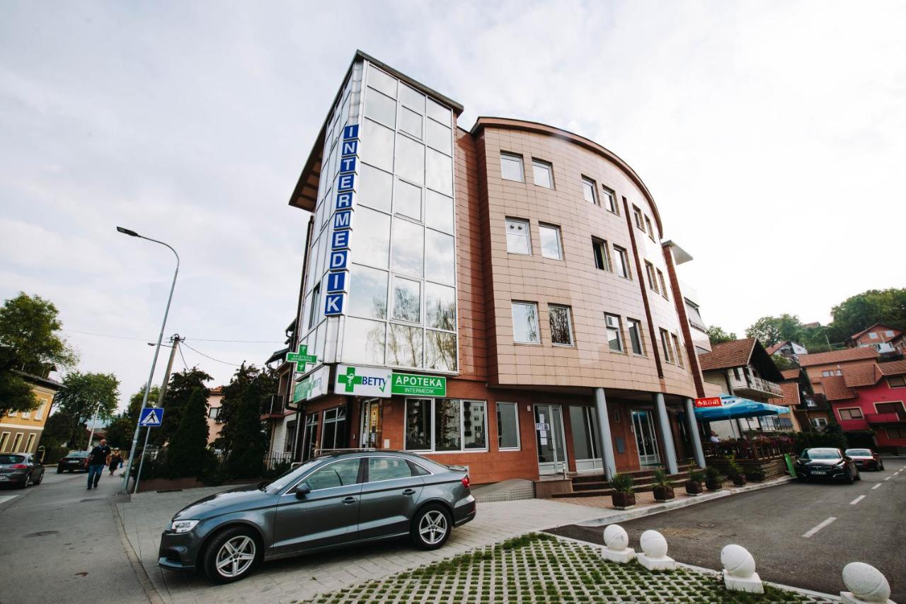 באניה לוקה Apartman Oaza מראה חיצוני תמונה
